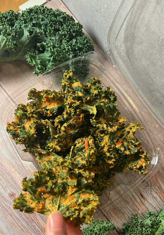 Jalapeño Cheddar Kale chips